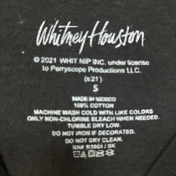 Whitney Houston 1987 oversized Music Tshirt size Small - Picture 4 of 4